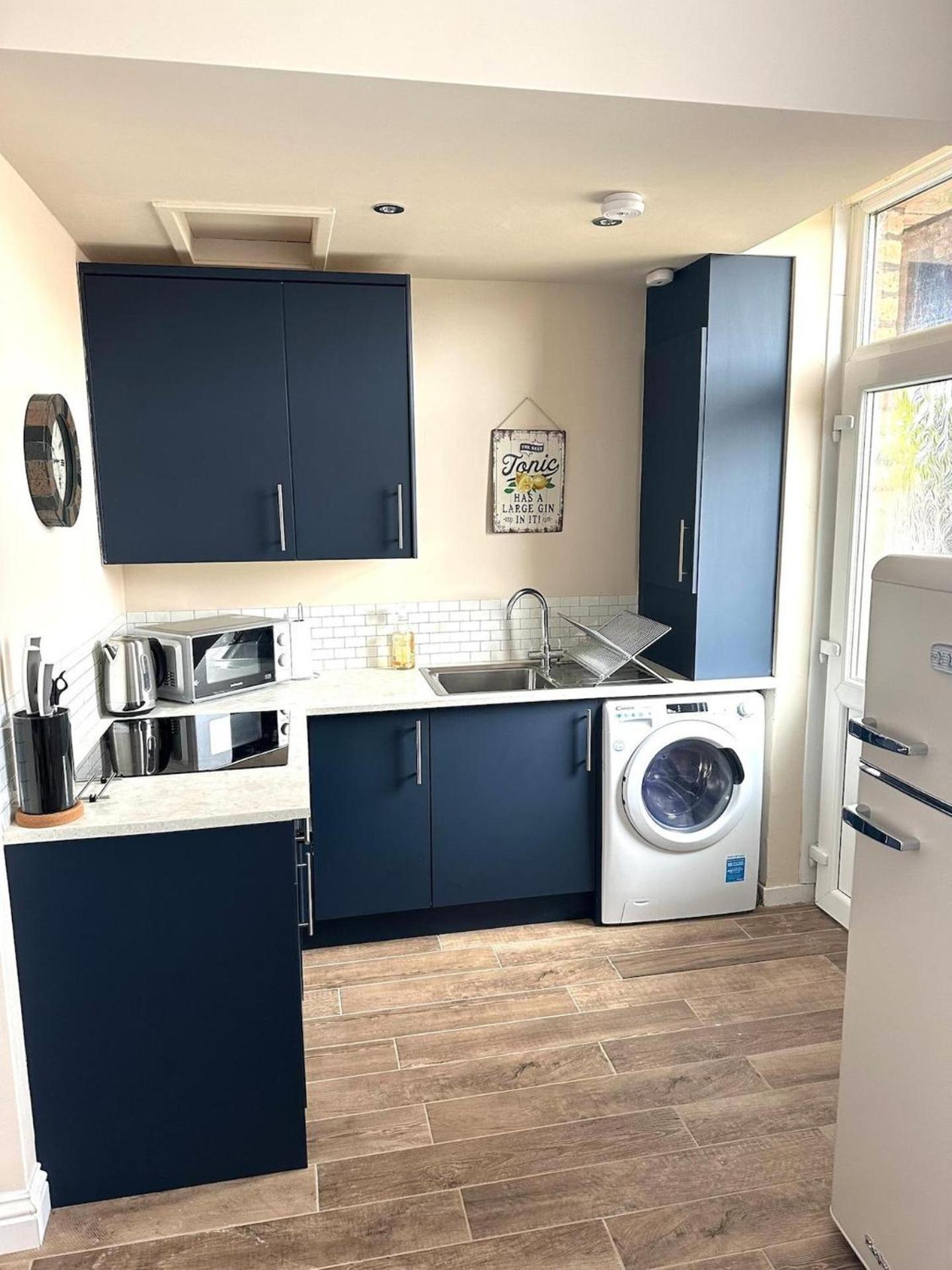 Prestwick Kingb Petsok Freep Wifi Tv Apartment ภายนอก รูปภาพ
